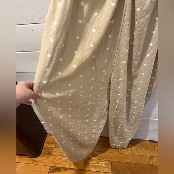 Beige Polka Dot Jumpsuit - Old Navy - NWT - Size 3X - Picture 6 of 8